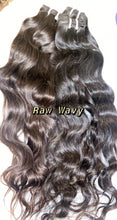 Load image into Gallery viewer, Raw Wavy Indian Hair