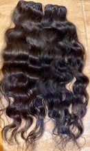Load image into Gallery viewer, Raw Wavy Indian Hair